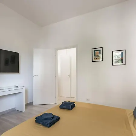 La Casina 348-2