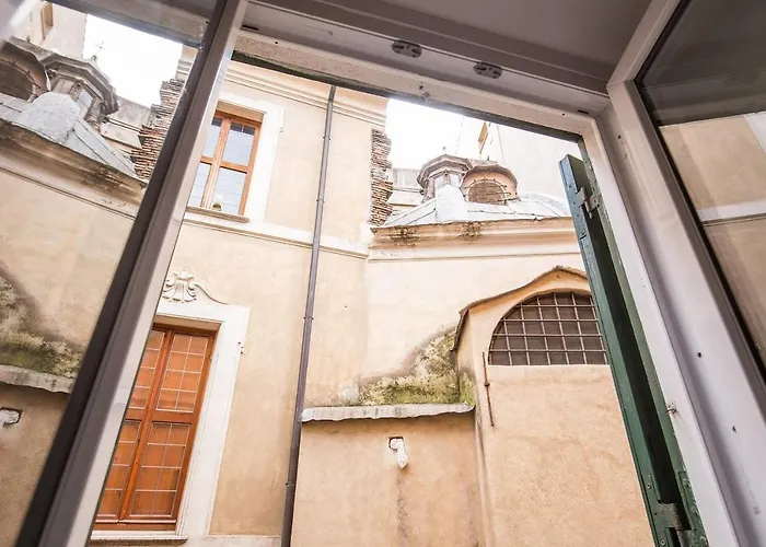 Navona flat